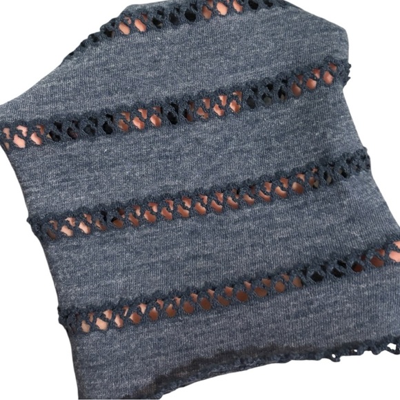 We The Free 3/4 Sleeve Thermal Knit Raw Hem Crochet Woman’s Top Size Medium - Picture 11 of 12